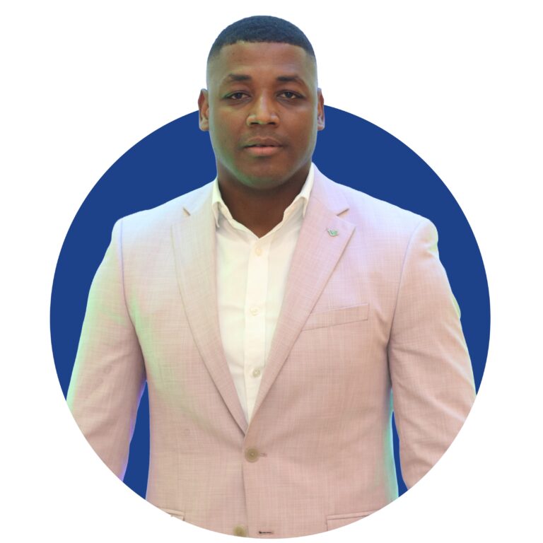Luis Alfredo Ramirez1